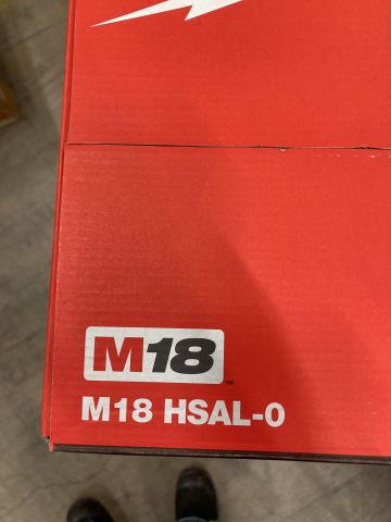 864176-3 Work light Milwaukee M18 HSAL-0