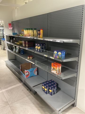 836568-1 Store shelf / wall shelf with content