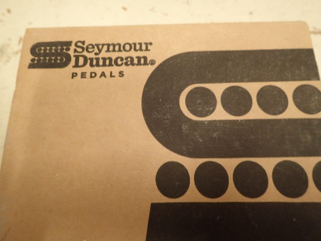 752330-3 Effect Pedal Seymore Duncan Dirty Deed Distortion