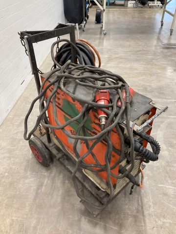 864221-5 Welding KEMPPI EKA-160 HF