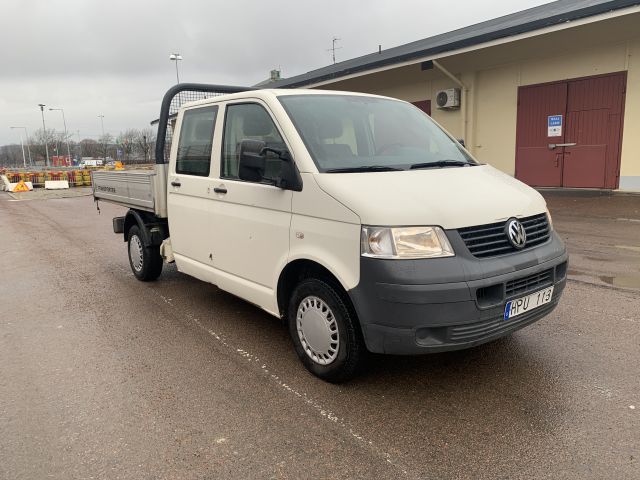 864741-7 VW Transporter double cab, 2.0 CNG