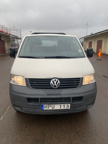 864741-8 VW Transporter double cab, 2.0 CNG