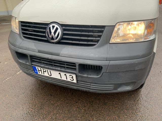 864741-10 VW Transporter double cab, 2.0 CNG