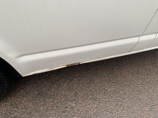 864741-11 VW Transporter double cab, 2.0 CNG