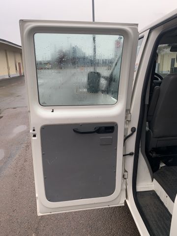 864741-23 VW Transporter double cab, 2.0 CNG