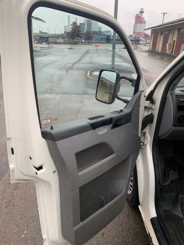 864741-25 VW Transporter double cab, 2.0 CNG