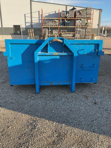 836592-2 Demountable truck