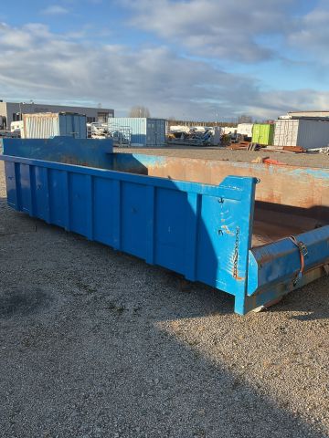 836592-5 Demountable truck