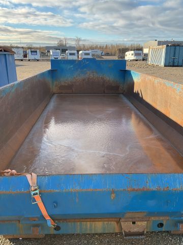 836592-7 Demountable truck