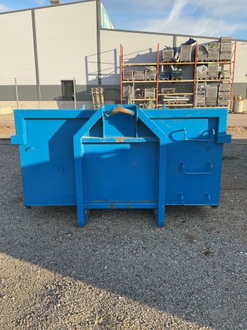 836592-13 Demountable truck