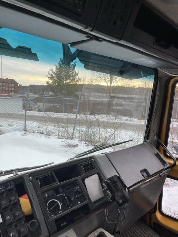 864079-23 VOLVO FL 614 4X2, 1991, 177 hp with tiltable platform