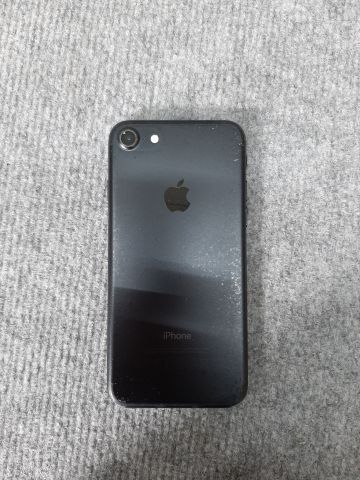 804559-6 iPhone 7 (A1778) # 2