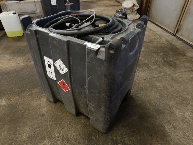 826037-3 Kingspan diesel tank