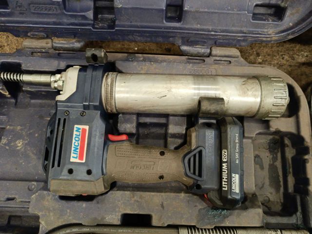 754242-3 Lincoln grease gun
