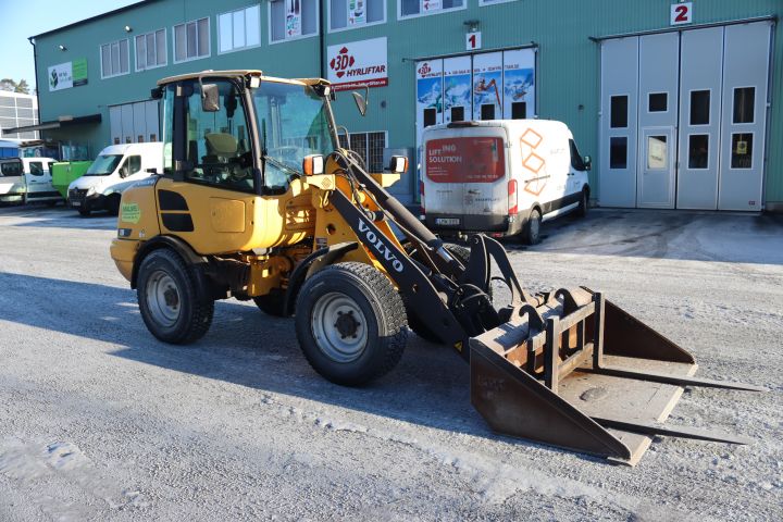 866796-9 Wheel loader Volvo L20F-P