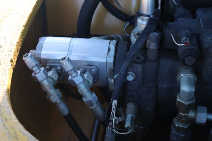 866796-19 Wheel loader Volvo L20F-P