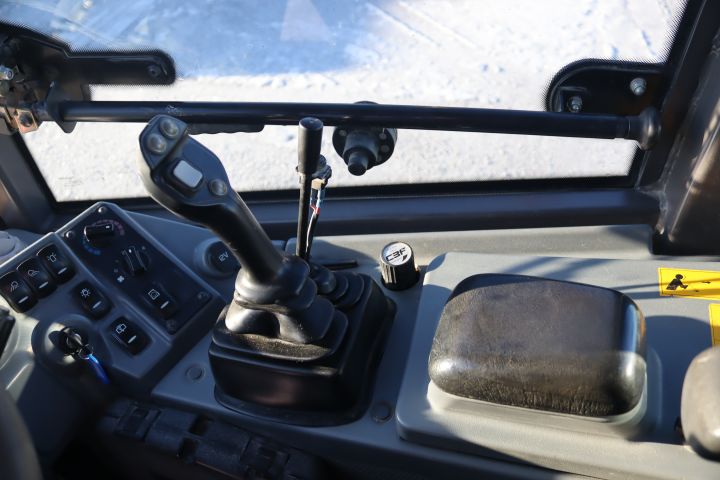 866796-23 Wheel loader Volvo L20F-P