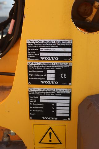 866796-30 Wheel loader Volvo L20F-P