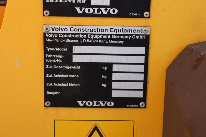 866796-33 Wheel loader Volvo L20F-P