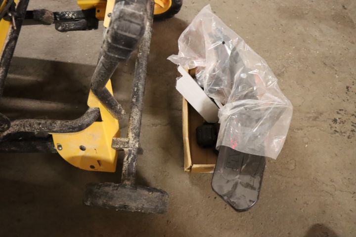 787979-4 Dewalt DW745 -qs Table Circular Saw