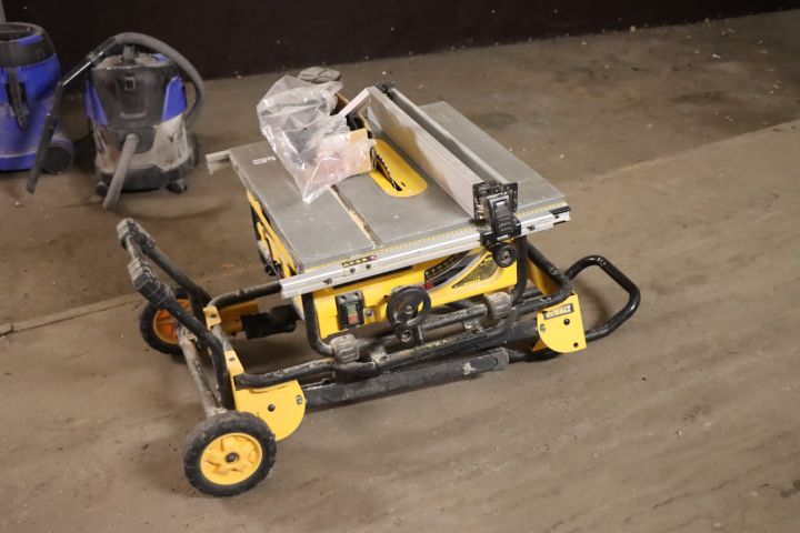 787979-6 Dewalt DW745 -qs Table Circular Saw