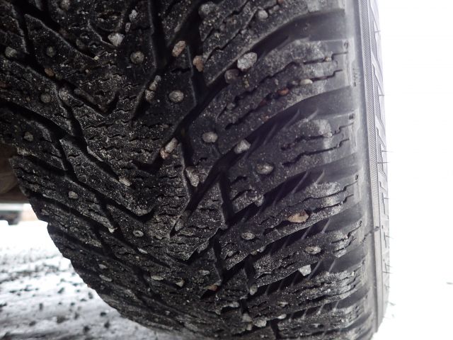 753686-10 Volkswagen AUV GOLF, 2015. Petrol / Gas. LOW MILES