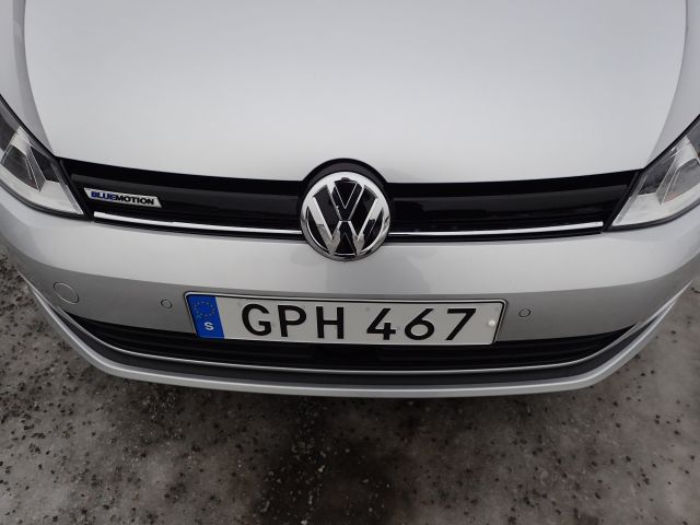 753686-20 Volkswagen AUV GOLF, 2015. Petrol / Gas. LOW MILES