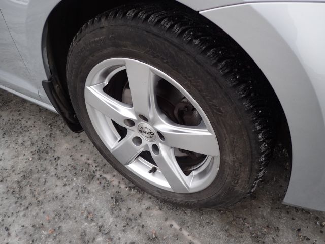 753686-26 Volkswagen AUV GOLF, 2015. Petrol / Gas. LOW MILES