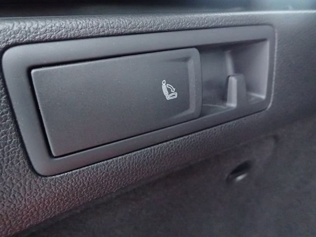 753686-51 Volkswagen AUV GOLF, 2015. Petrol / Gas. LOW MILES