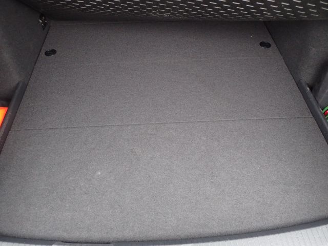 753686-63 Volkswagen AUV GOLF, 2015. Petrol / Gas. LOW MILES