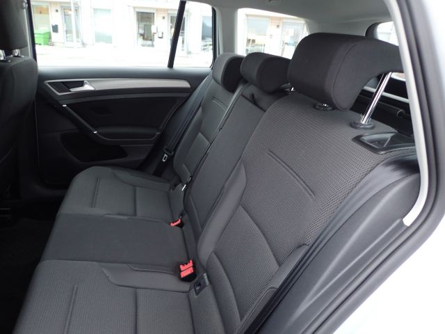 753686-67 Volkswagen AUV GOLF, 2015. Petrol / Gas. LOW MILES