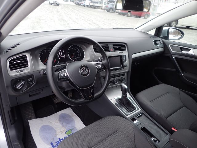 753686-71 Volkswagen AUV GOLF, 2015. Petrol / Gas. LOW MILES