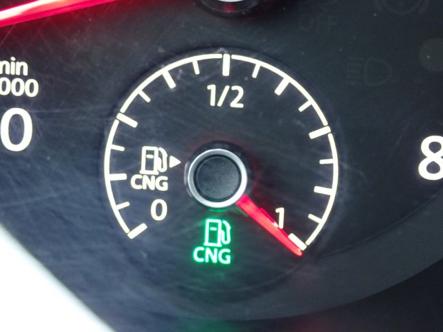 753686-98 Volkswagen AUV GOLF, 2015. Petrol / Gas. LOW MILES