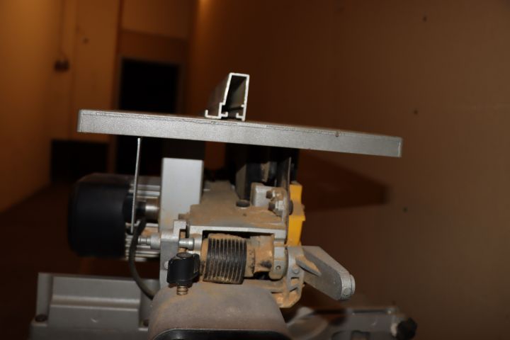 787999-9 Dewalt D27111 -qs Bord/Kap/ger