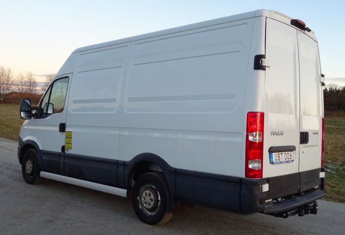 867057-6 Iveco Daily Van 2.3 JTD -2014 (126hp, 107755km)
