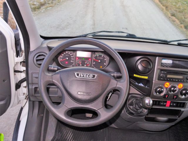 867057-9 Iveco Daily Van 2.3 JTD -2014 (126hp, 107755km)