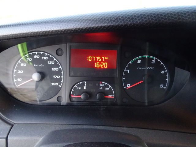 867057-12 Iveco Daily Van 2.3 JTD -2014 (126hp, 107755km)
