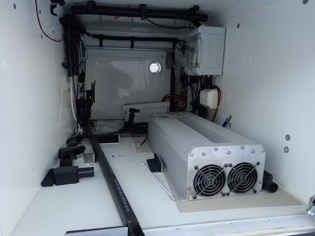 861417-21 Trailer HAPERT R13, 2010 with special cover. (Repair item)