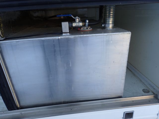 861417-34 Trailer HAPERT R13, 2010 with special cover. (Repair item)