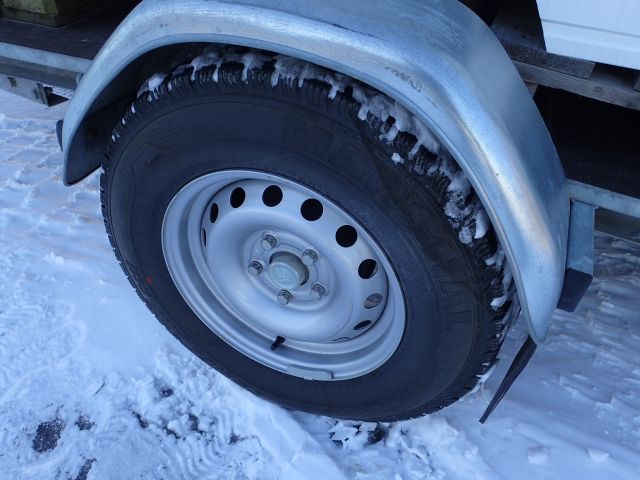 861417-56 Trailer HAPERT R13, 2010 with special cover. (Repair item)