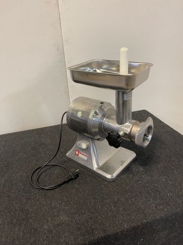 867417-1 Köttkvarn n°12, 380x220xH430mm. Testad, fungerar