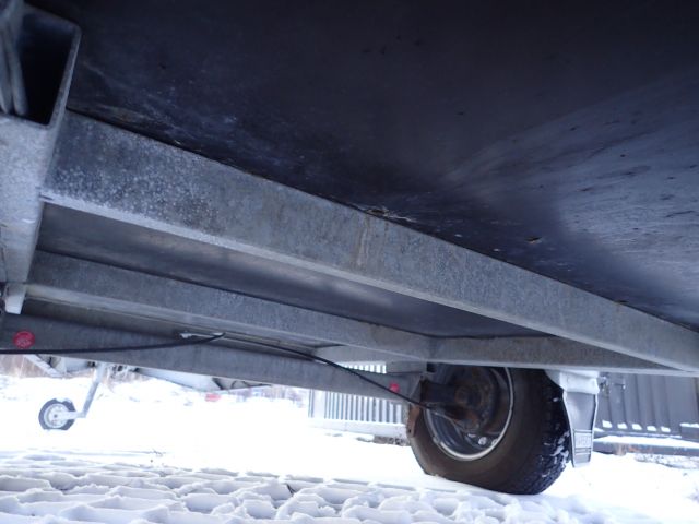 861417-68 Trailer HAPERT R13, 2010 with special cover. (Repair item)