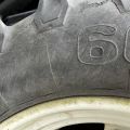 869960-34 New Holland TS 110 with front loader RAZ400