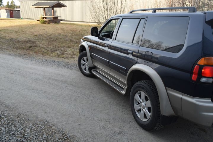 683408-11 MITSUBISHI PAJERO SPORT, 2002, 168 hp