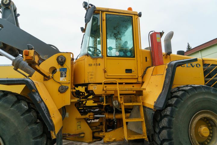 865124-4 Wheel loader Volvo L180E, 2006