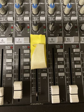 870305-5 Mackie SR 24.4-VLZ Pro SR Series 24x4x2 4 Bus Mixing Console