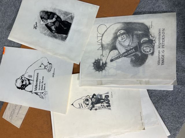 804242-19 Illustrations, political satire, Folke Johansson, 80+ pcs