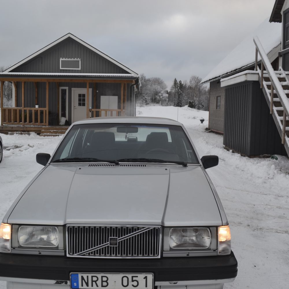 870757-1 VOLVO 744-842 GLE, 1988, 129 hk