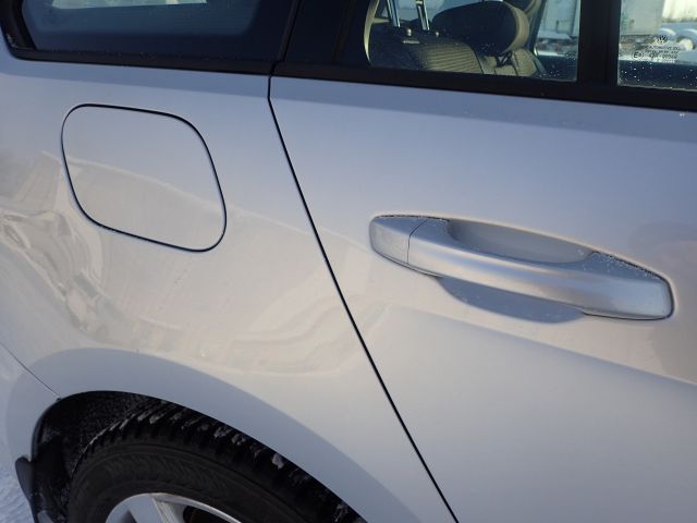 753687-32 Volkswagen AUV GOLF, 2015. Petrol / Gas. LOW MILES