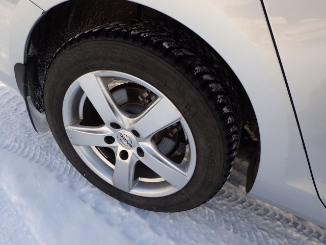 753687-33 Volkswagen AUV GOLF, 2015. Petrol / Gas. LOW MILES